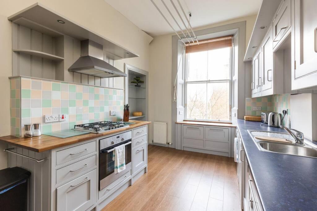 Stunning 3 Bedroom Flat In Bruntsfield Edinburgh Eksteriør bilde